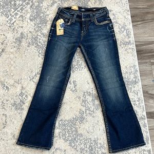 Silver Jeans Co NWT women’s size 30x31 style suki mid boot